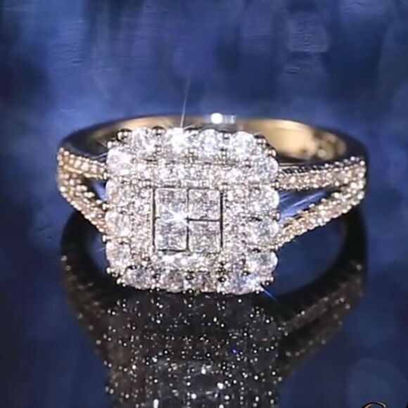 Elegant Square Cushion CZ Womens Formal Silver Fashion Engagement Ring Size 6 - Picture 12 of 15